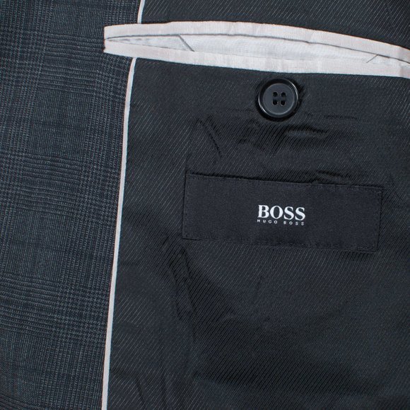 [SOLD] Hugo Boss 40R Modern Fit Wool Gray Check Single Breasted suit. - Picture 5 of 12